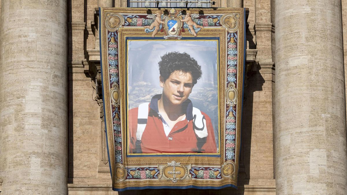 El Papa canoniza al adolescente Carlo Acutis, el primer 'santo milenial'