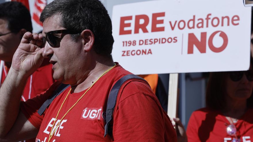 Ultimátum de Zegona a los trabajadores de Vodafone con condiciones lejanas a lo que piden los sindicatos para el ERE