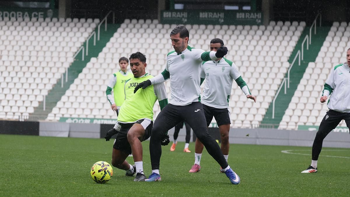 Las imágenes del amistoso entre el Córdoba CF y el filial