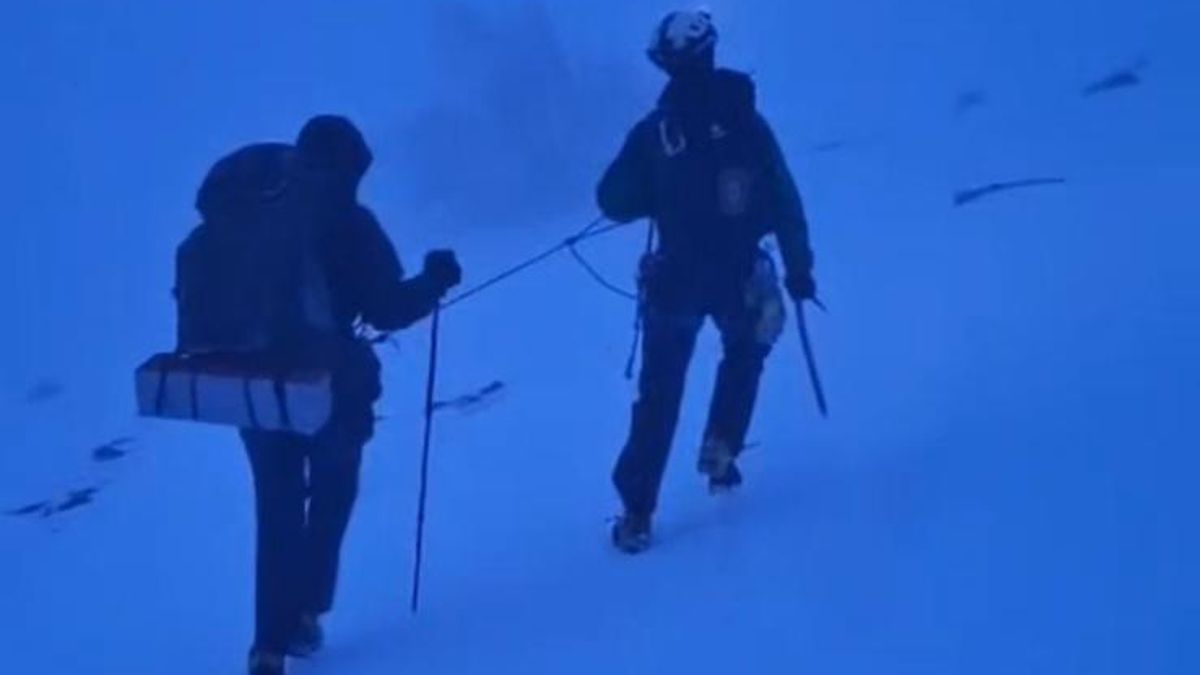 Rescatados dos senderistas de Madrid que se quedaron enriscados a cinco bajo cero y sin el material adecuado en el Moncayo