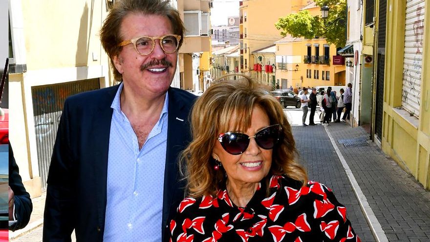 María Teresa Campos y Bigote Arrocet