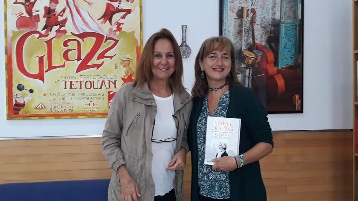 Como directora del Instituto Cervantes, Lola López se ha encargado de organizar actividades culturales en Marruecos, en las que han participado escritoras como María Dueñas