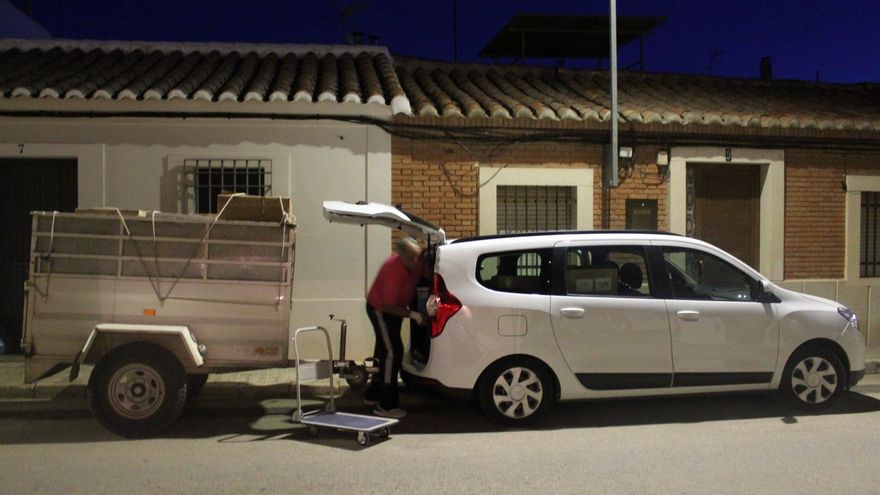 Numerosos voluntarios han trabajado intensamente estos días para preparar el envío