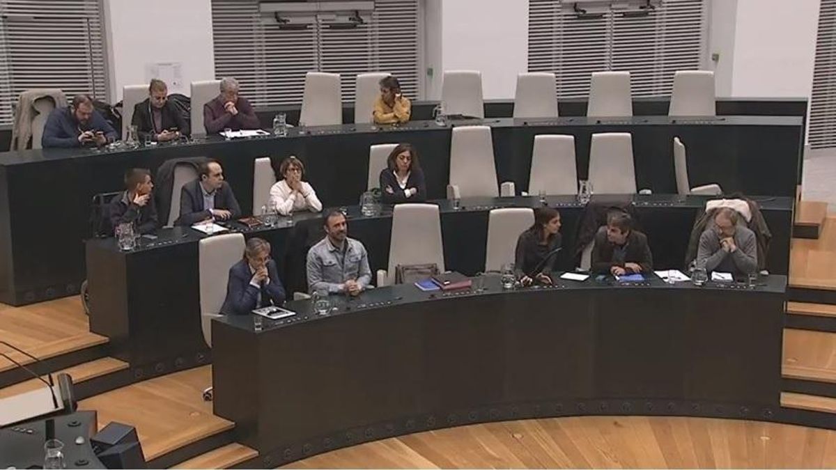 Ayuntamiento de Madrid aprueba el PEF con votos de PP y de Ahora Madrid aunque sin los de ediles de IU y Ganemos