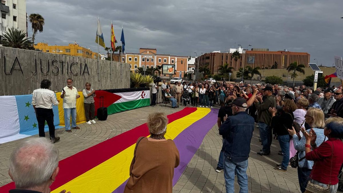 Concentración en la Ciudad de la Justicia de Las Palmas: “La condena al fiscal general es un golpe judicial”