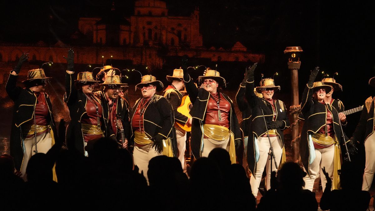 Comparsa 'La iluminada'