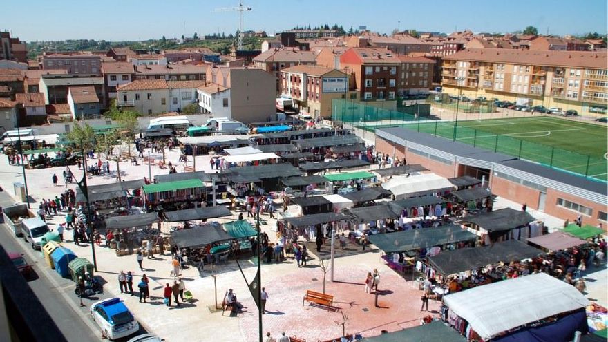 Vista aérea del mercadillo de Trobajo