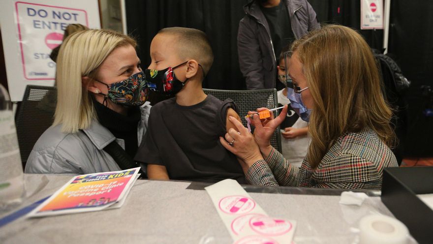 Preguntas y respuestas para resolver todas las dudas sobre la vacunación de los niños pequeños