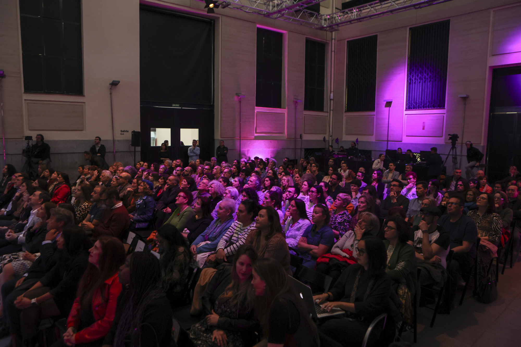 Público asistente al 10º Aniversario de Micromachismos