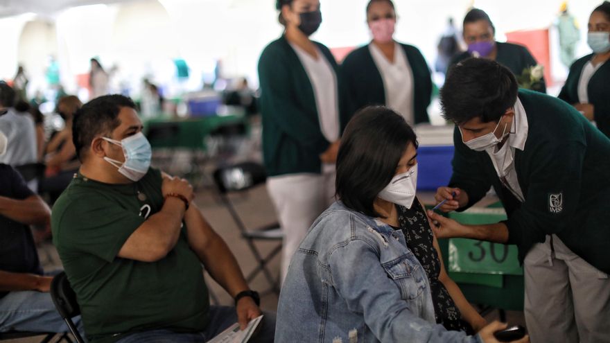 México suma 219.590 muertes y 2.371.483 contagios por coronavirus