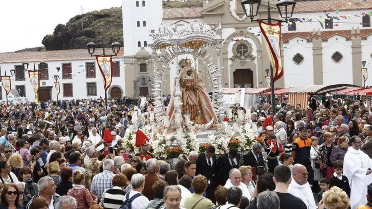 Restrictions on Routes, 150 Civil Guard Officers, and Increased Public Transport