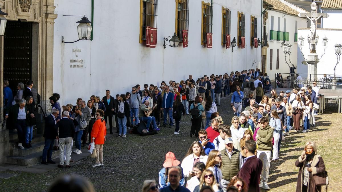 Viernes de Dolores en Capuchinos