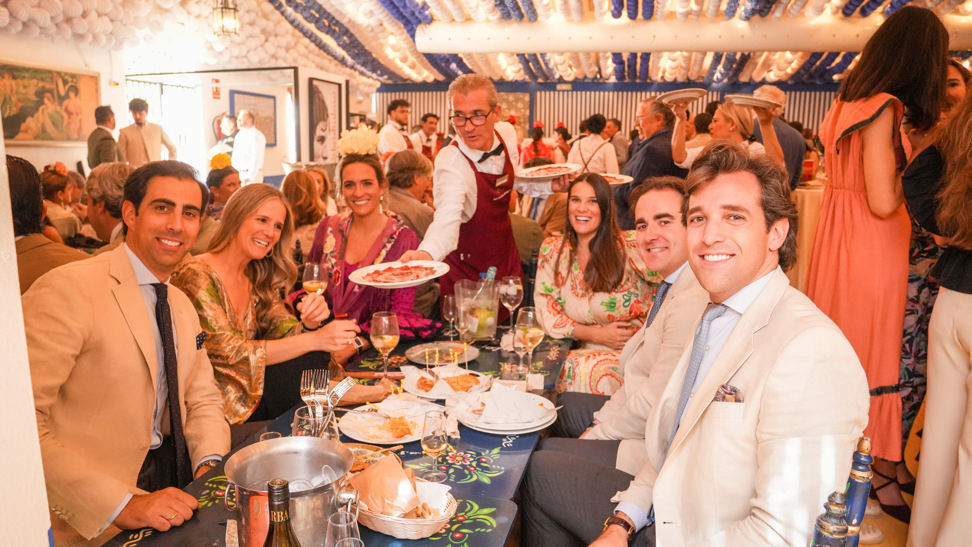 Comidas de empresas y amigos en la Feria de Córdoba