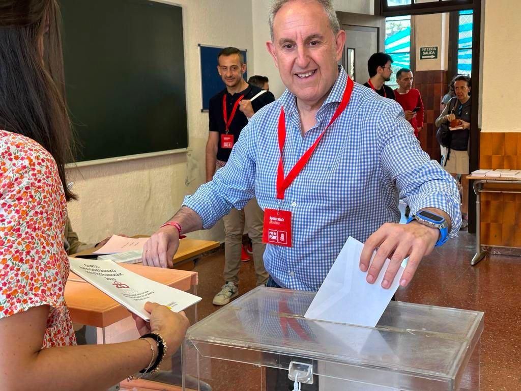 Alfonso Gil, senador del PSE-EE