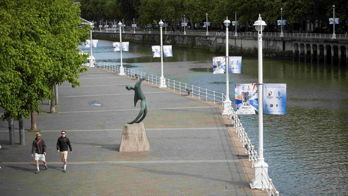 El centro de Bilbao decorado para las finales europeas de rugby