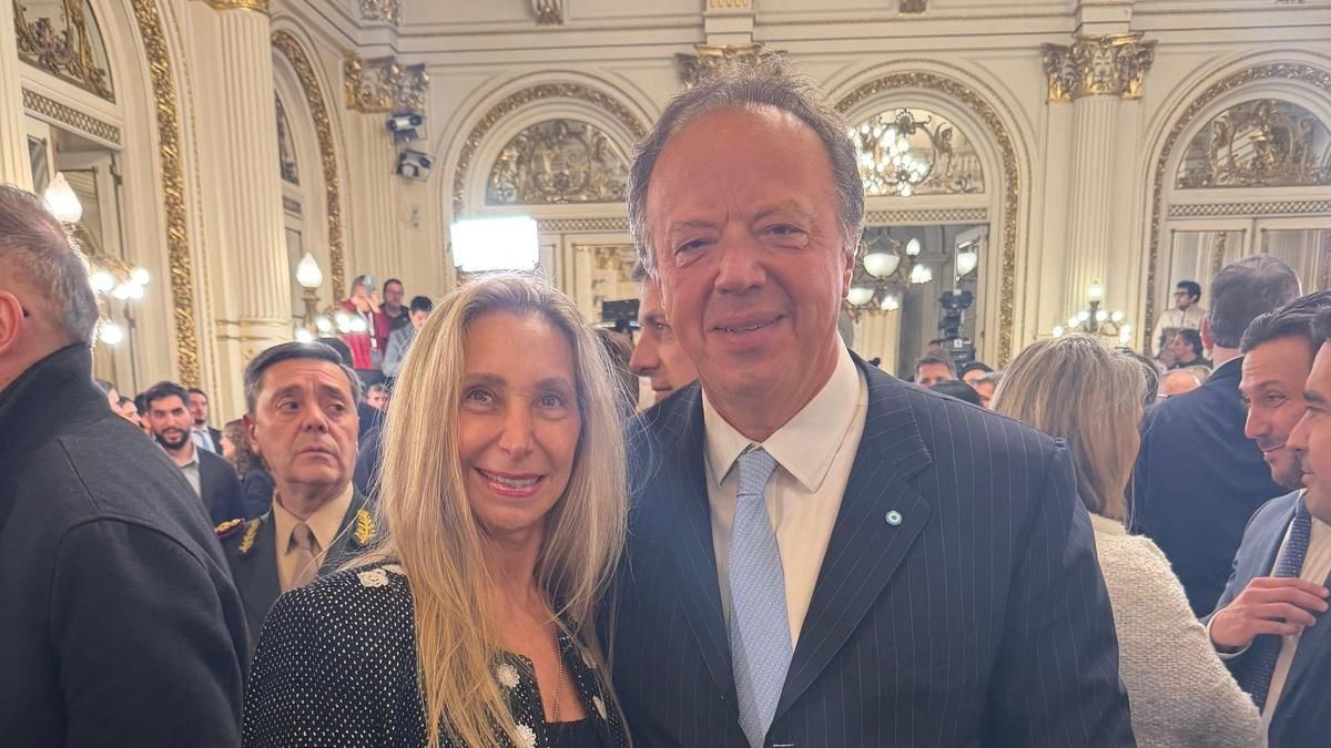El banquero Juan Nápoli defendió su derecho a la intimidad tras la difusión del video junto a Martín Insaurralde