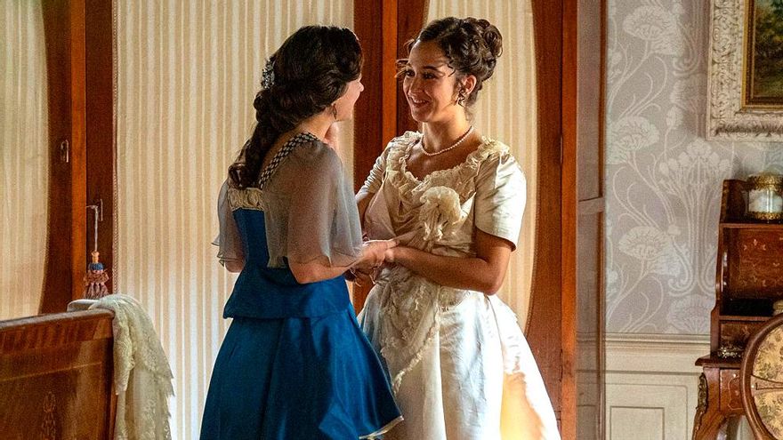 'La Promesa' se va de boda en RTVE: su avance muestra un giro por "algo grave" y la traición de Manuel a Jana