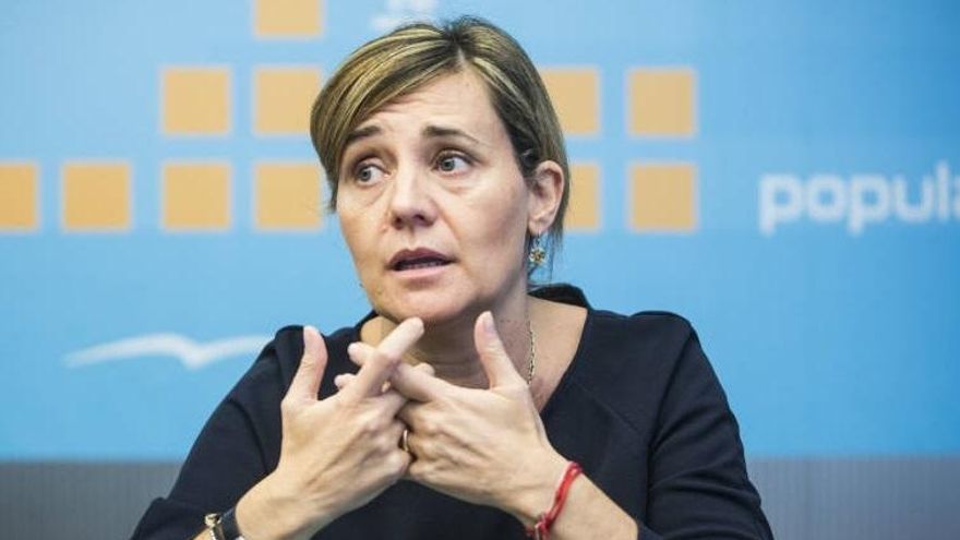 Elena Bastidas, diputada del PP, en la sede de Valencia.