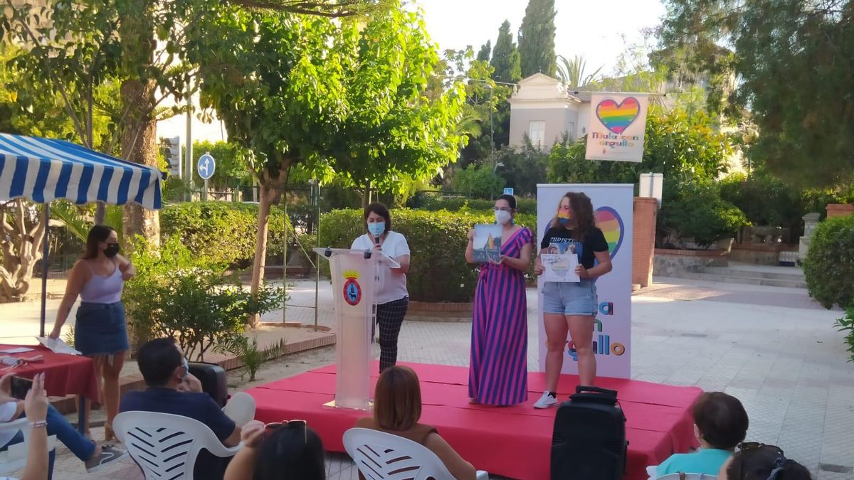 Charla en Mula por el Día del Orgullo