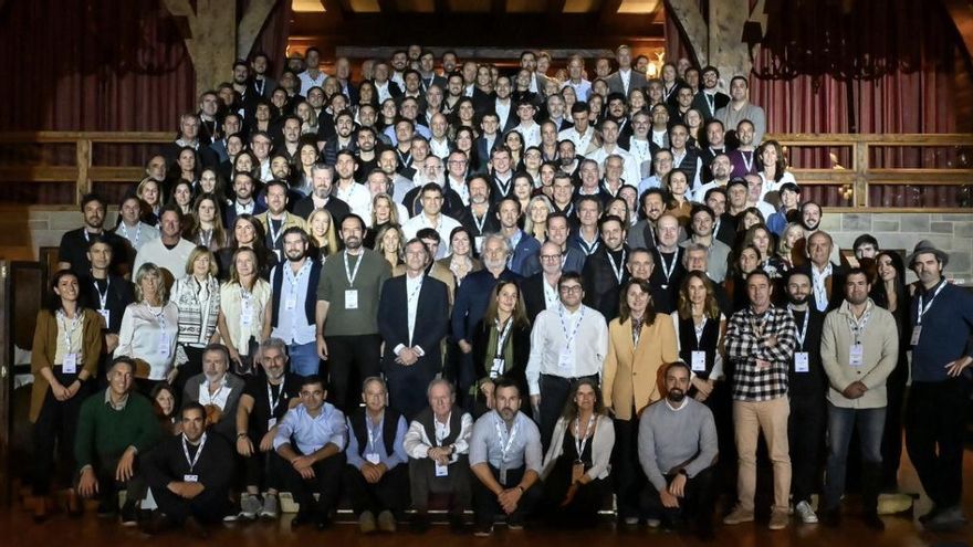 Los ricos tributan el 25% de sus ingresos; la clase media, el 30% y los pobres, el 37%
