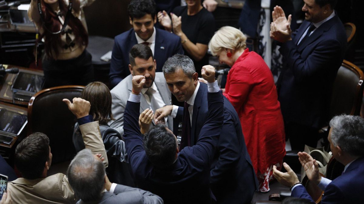 Reconfiguración en Diputados: Menem conserva el manejo de las comisiones con apoyo de Ritondo y la UCR