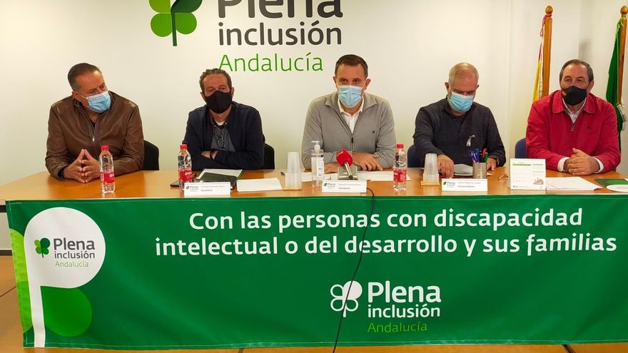 El sector andaluz de dependencia y discapacidad exige a la Junta revisar el coste de plazas en residencias y centros