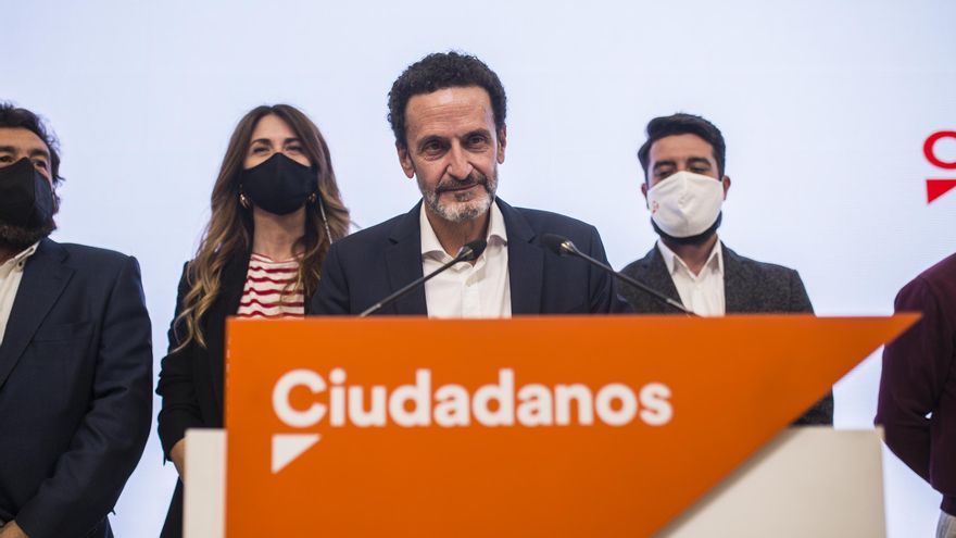 El candidato de Ciudadanos a la Presidencia de la Comunidad de Madrid, Edmundo Bal, comparece en la sede del partido tras conocerse los resultados electorales.