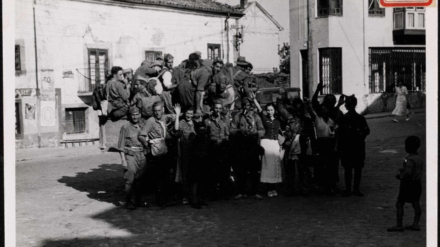 "Los soldados para Torrelavega". 16.8.37
