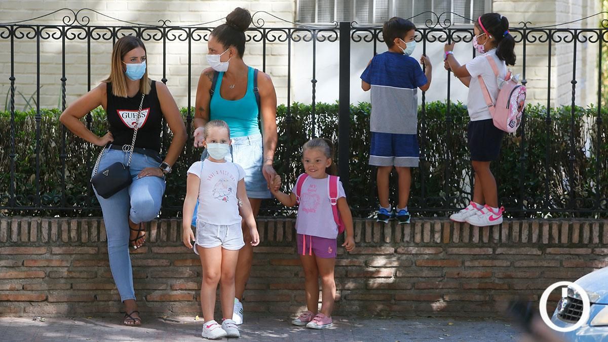 Primer día de colegio en el colegio Cronista Rey Díaz