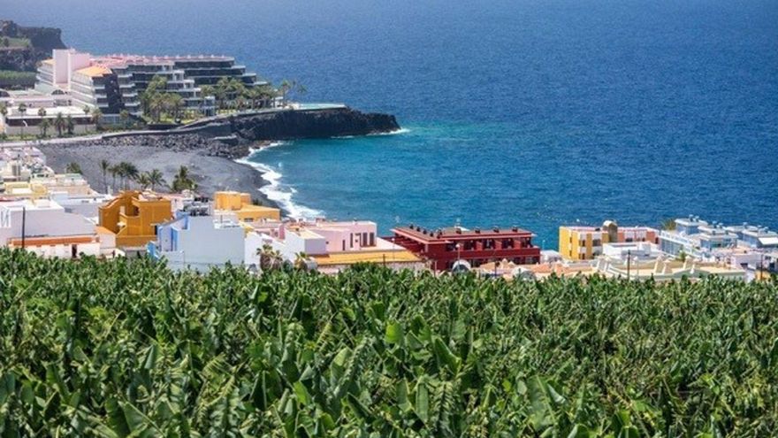 La alcaldesa de Los Llanos propone una conexión marítima permanente desde Tazacorte para sortear el volcán