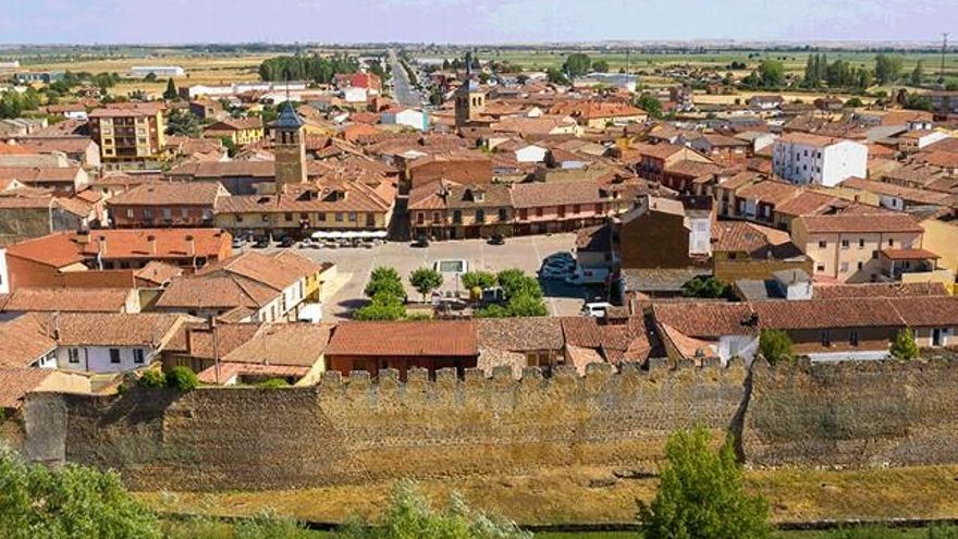 Vista aérea de Mansilla de las Mulas. Ruta de los Monasterios.