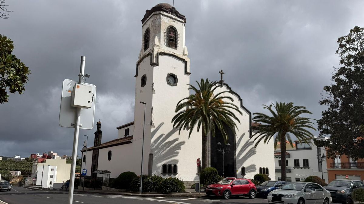 Miguel Perdigón alerta del deterioro de la iglesia de Nuestra Señora de Montserrat y pide una actuación para su conservación