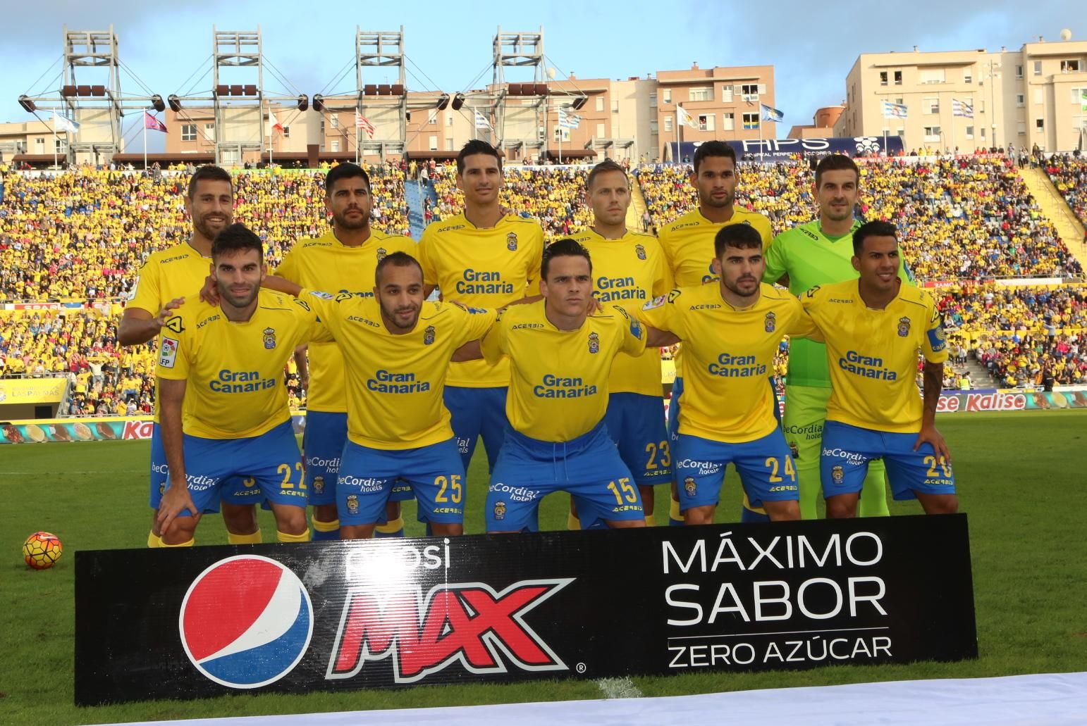 Partido entre la UD Las Palmas y Atlético de Madrid en el Estadio de Gran Canaria.