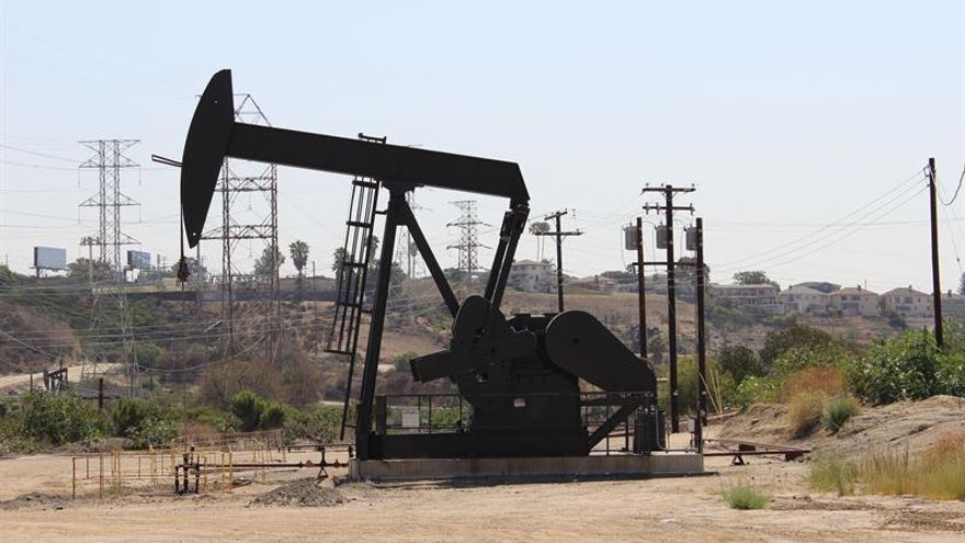 El petróleo de Texas abre con un descenso del 0,05 %, hasta 65,88 dólares