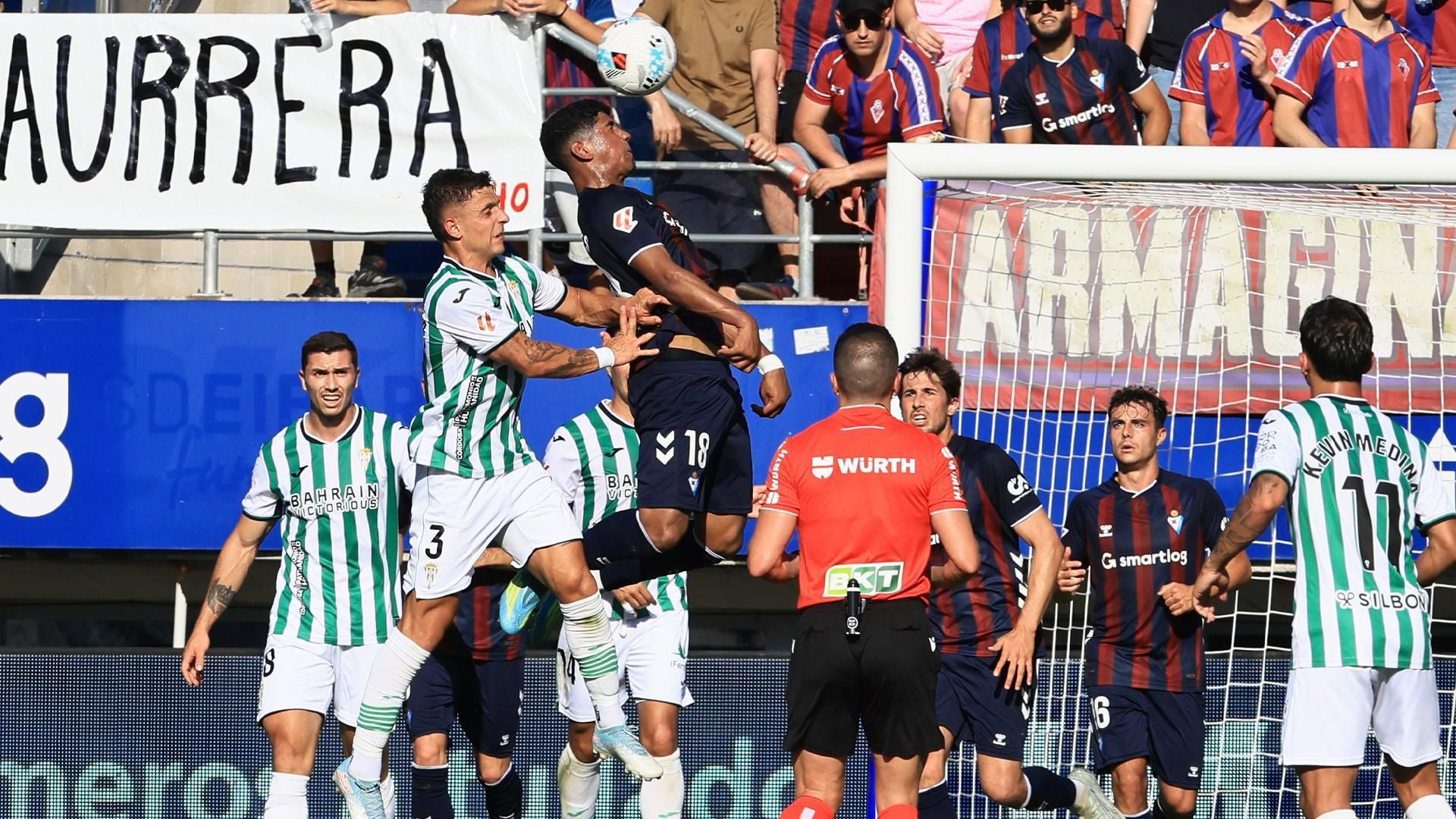 Las imágenes del SD Eibar - Córdoba CF