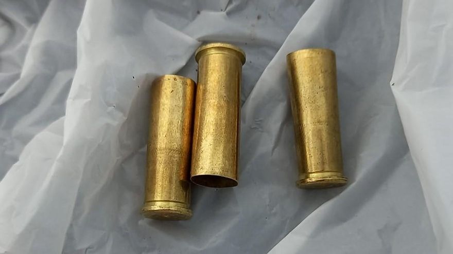 Un concejal de Compromís en Caudiel es amenazado junto a su pareja y su hija con tres casquillos de revólver a la entrada de su huerto