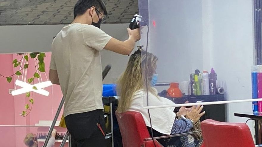 Archivo - Trabajador extranjero