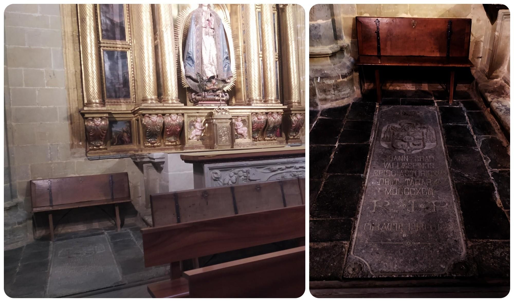 La lápida de la tumba del Obispo Grau en la Catedral de Astorga, el 'tercer Gaudí' de la provincia.