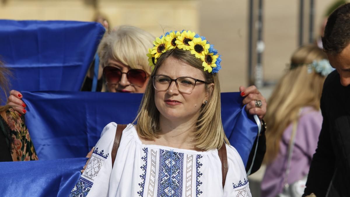 Manifestación y marcha solidaria en favor del pueblo ucraniano