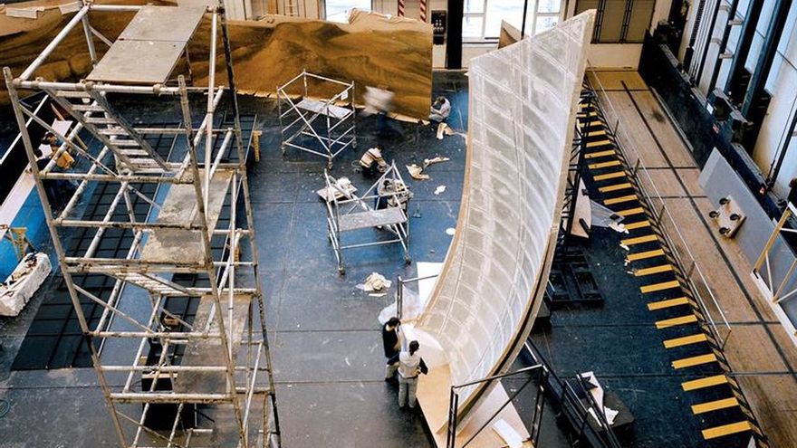 En los bastidores de la gigantesca ópera "popular" de París