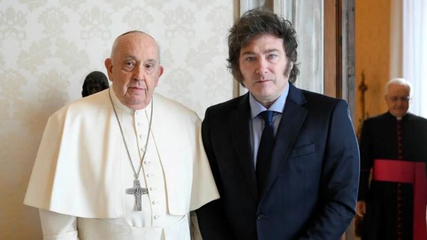 La oposición en conjunto critica el faltazo del Gobierno al acto por los 40 años del tratado de paz con Chile