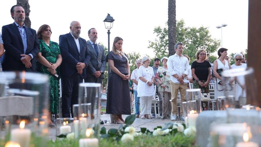 El PP honra a las víctimas de los bombardeos republicanos de Mallorca tras derogar con Vox la Ley de Memoria