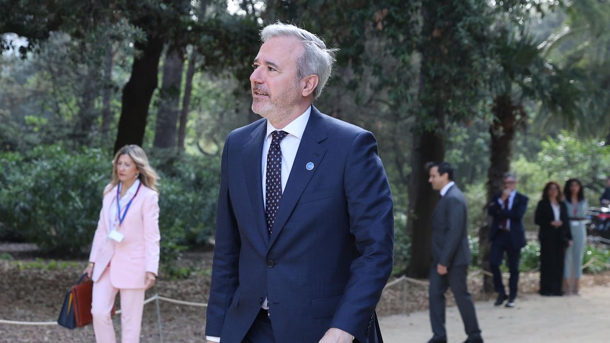 El presidente del Gobierno de Aragón, Jorge Azcón, a su llegada a la Conferencia de Presidentes