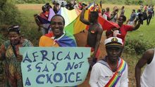 La ley firmada el lunes por Museveni que castiga la homosexualidad con penas que pueden llegar a ser de cadena perpetua / EFE