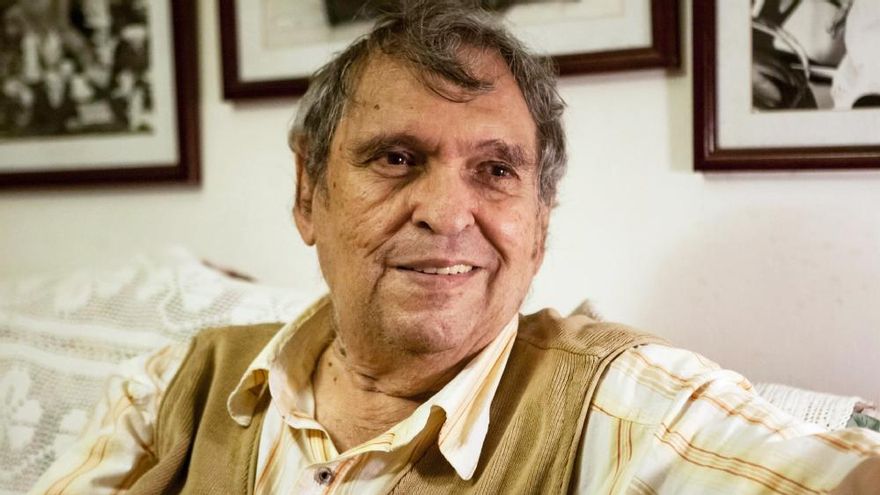 Rafael Cadenas, "el poeta del silencio"