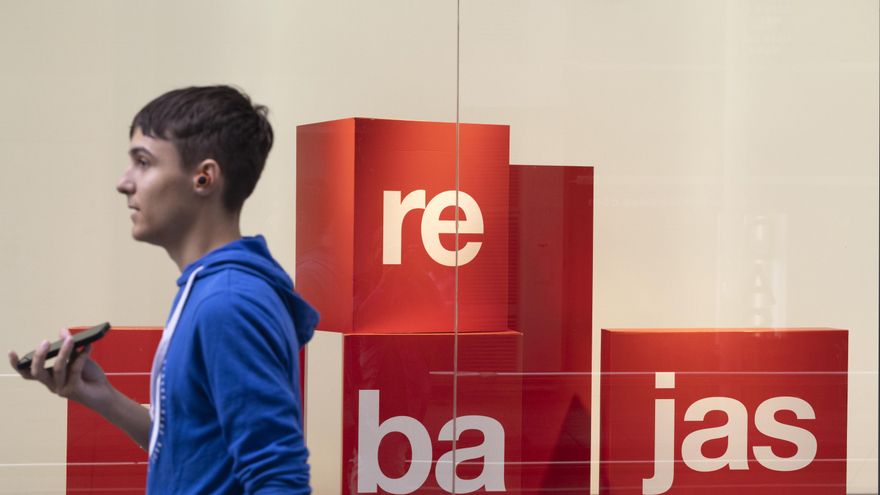 Los contratos para la campaña de rebajas de 2024 caen en un 33% respecto al año pasado en Castilla-La Mancha