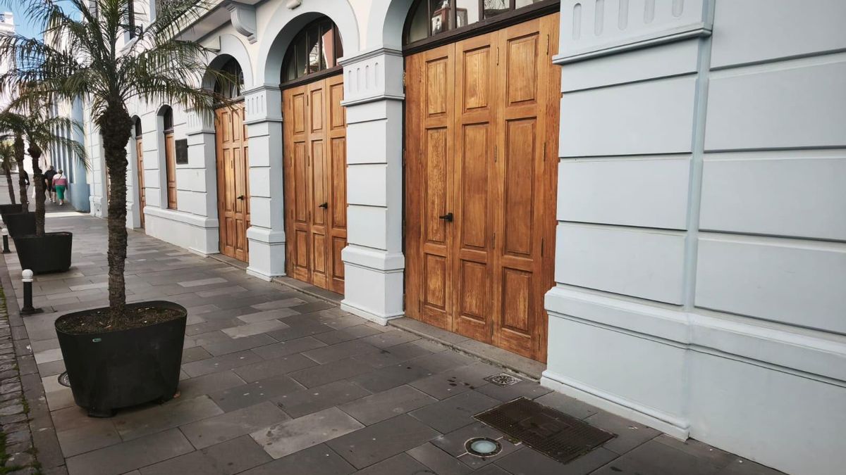 Adfilpa critica que el acto del 113º aniversario del Cabildo se celebrara en un espacio inaccesible