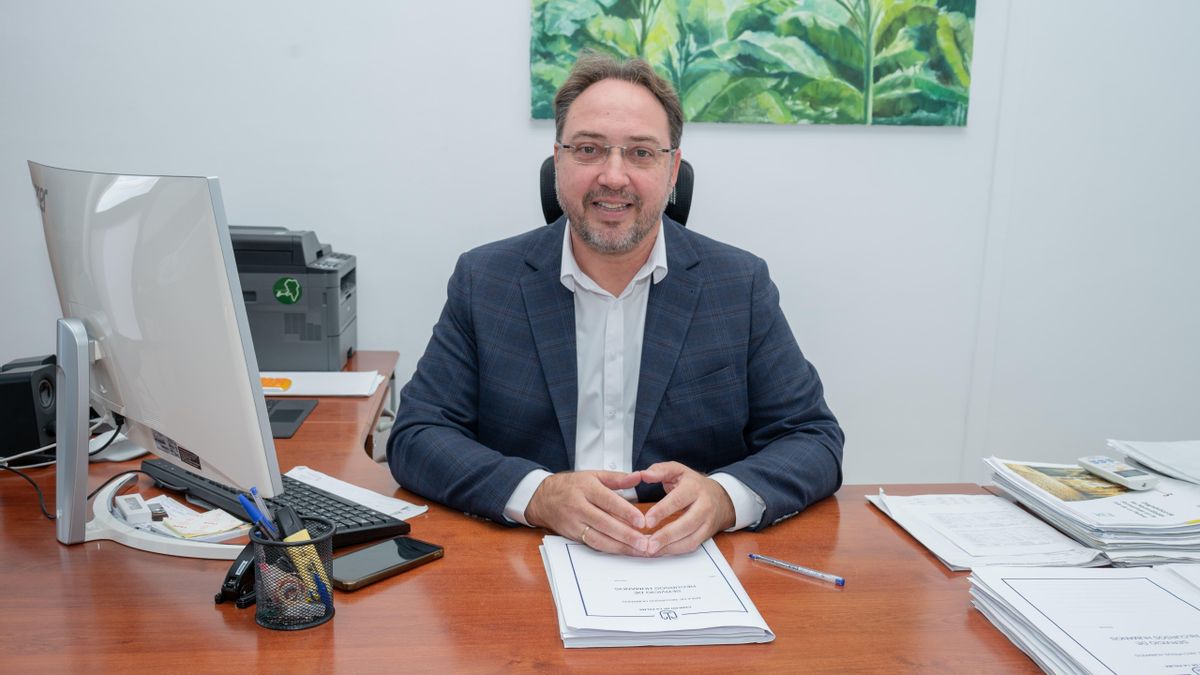 Fernando González, consejero de Hacienda, Recursos Humanos, Formación, Empleo, Residuos, Industria y Energía  del Cabildo de La Palma.