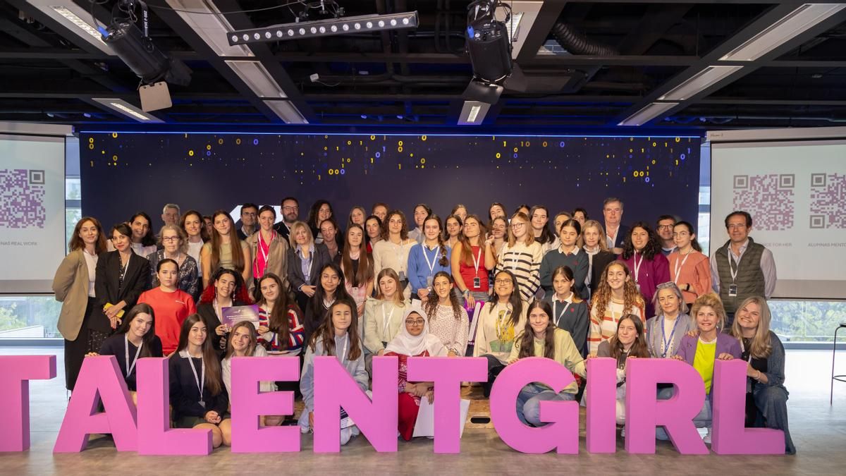 Científicas e ingenieras extremeñas abrirán camino a las nuevas generaciones en el programa STEM Talent Girl