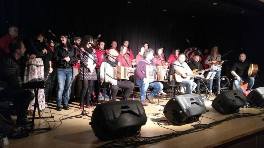 Grupo de folk D'Urria.